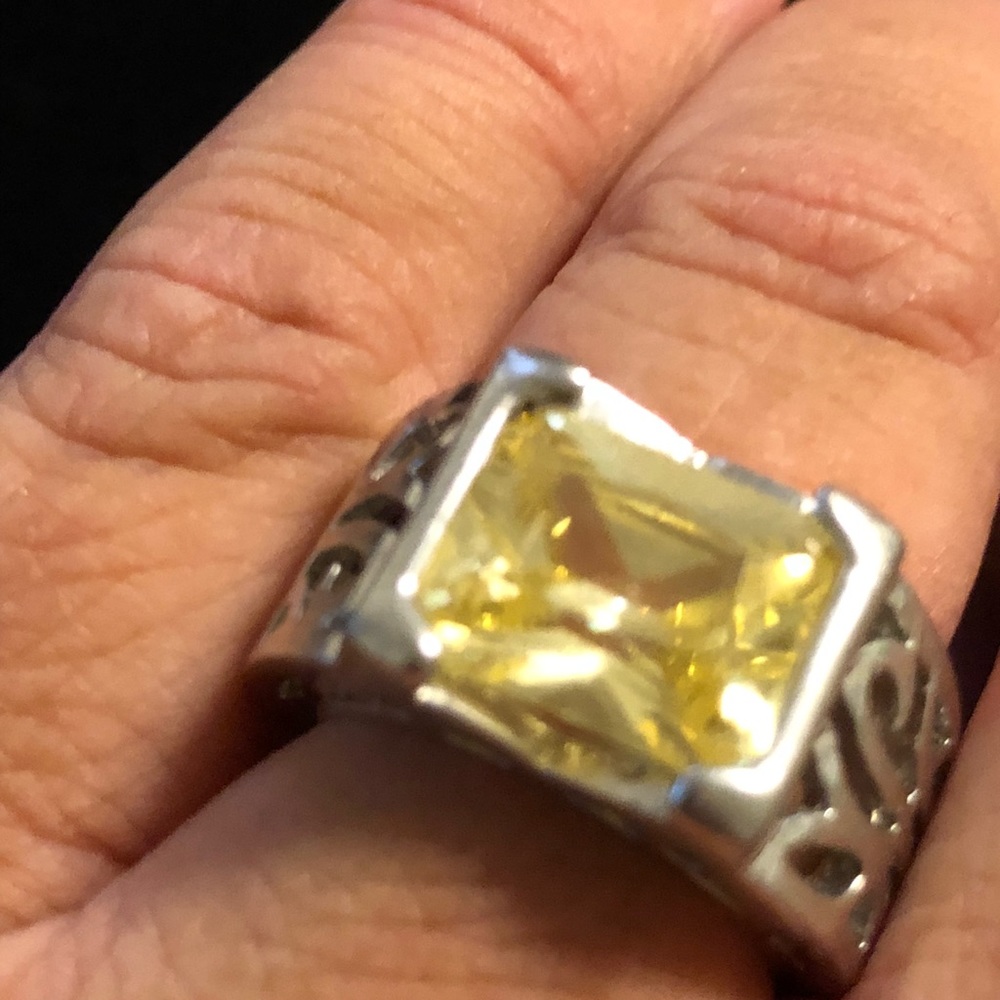 Lia Sophia ring